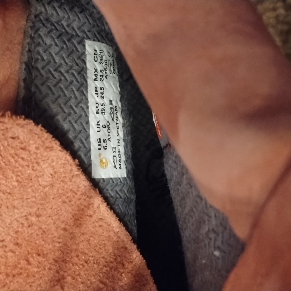 Timberland boots - Picture 4 of 4